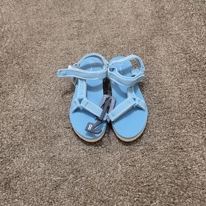 Size 8 cute women sandals with Cushion sole and adjustable straps